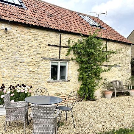 Beautiful Self-Contained Cotswolds Barn Villa Yatton Keynell Exterior photo